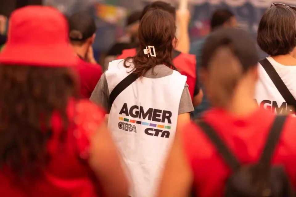 “Agmer define su estrategia: el conflicto salarial docente en el centro de la agenda entrerriana”