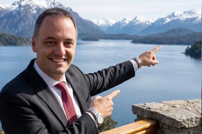 Viaje millonario de Adorni: polémica por gastos en hotel de lujo en Bariloche