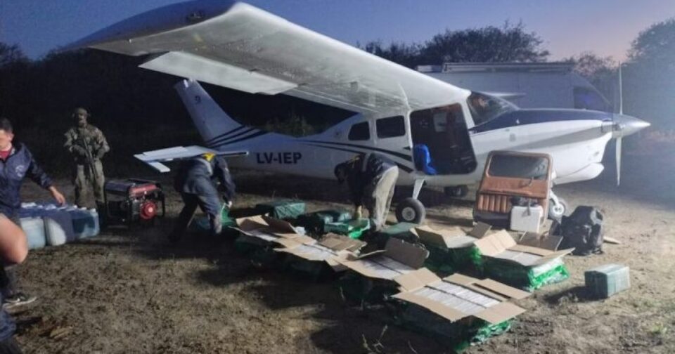 Avioneta con 442 kilos de cocaína decomisada en Santa Fe tras operativo con datos de la DEA