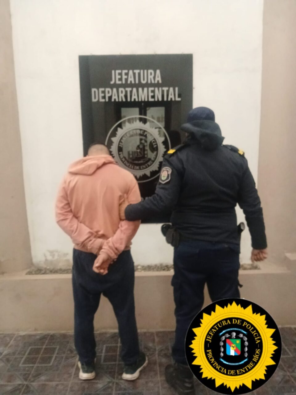 JEFATURA DEPARTAMENTAL LA PAZ COMANDO RADIOELÉCTRICO