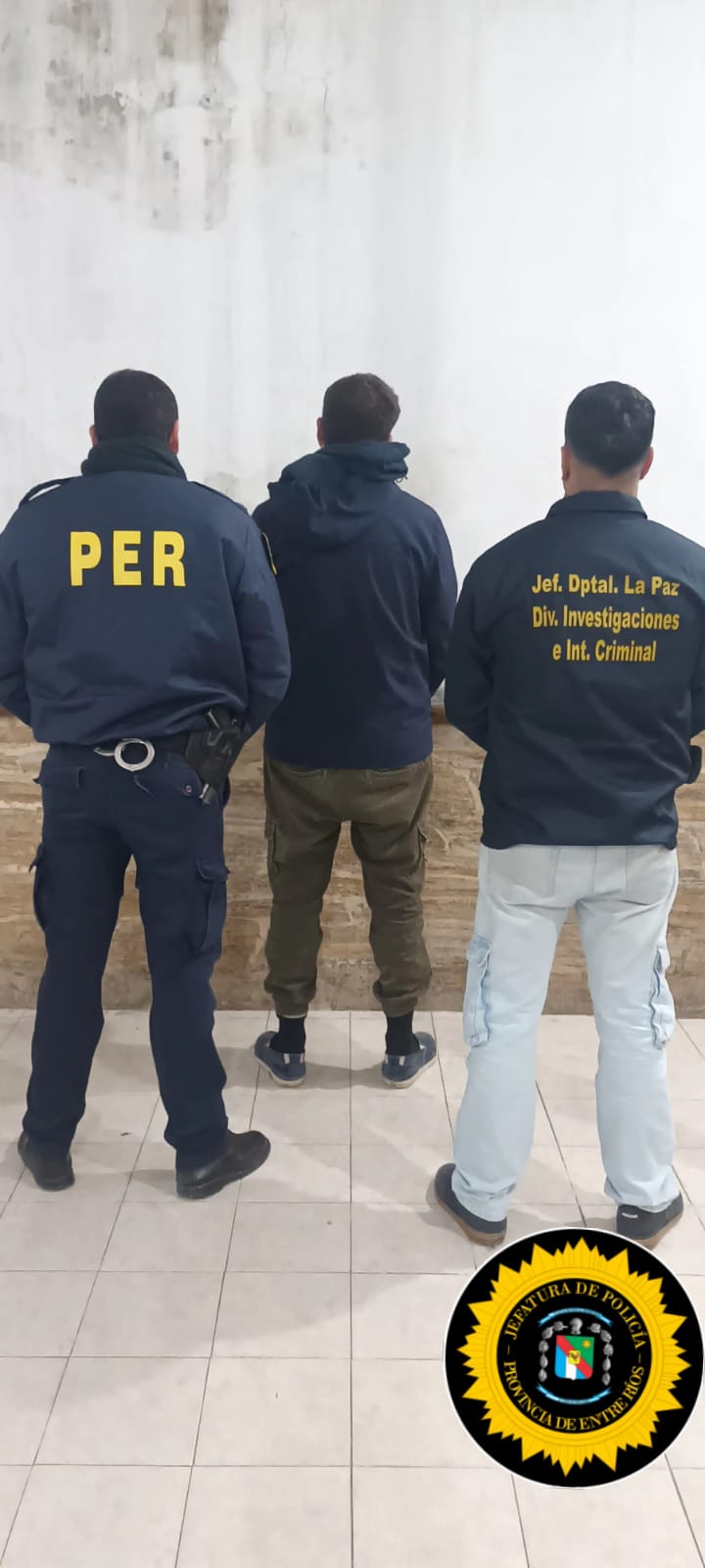 JEFATURA DEPARTAMENTAL LA PAZ DIVISIÓN INVESTIGACIONES E INTELIGENCIA CRIMINAL FECHA: SABADO 16/05/26  LUGAR: Calle Sáenz Peña y Av. Córdoba
