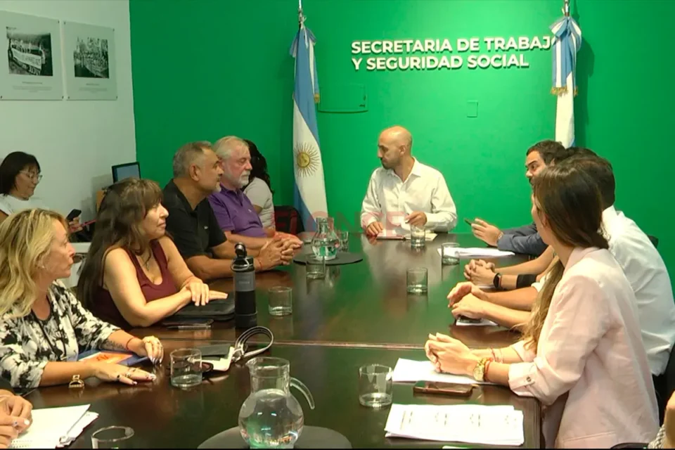 “Paritaria estatal: gremios y Gobierno retoman la negociación salarial”