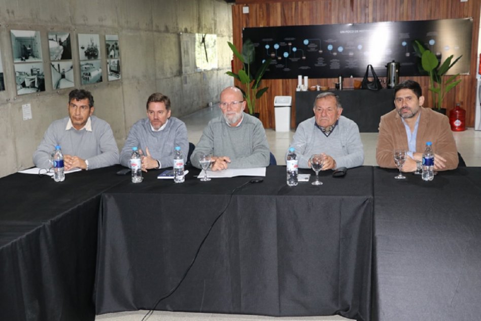 “Bitrenes en el Subfluvial: ensayo técnico para medir la viabilidad”