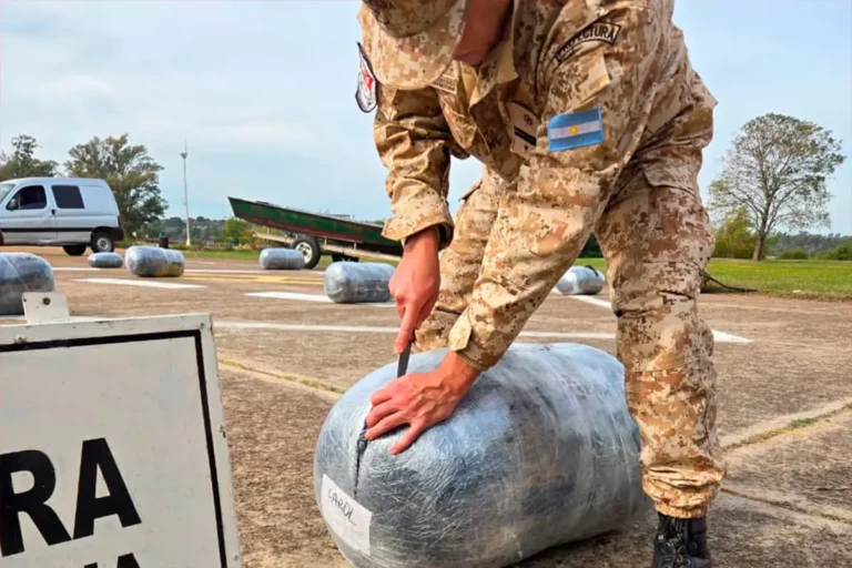 “Operativo en el río Uruguay: Prefectura secuestró mercadería por casi $89 millones en Concordia y la Justicia investiga el contrabando”