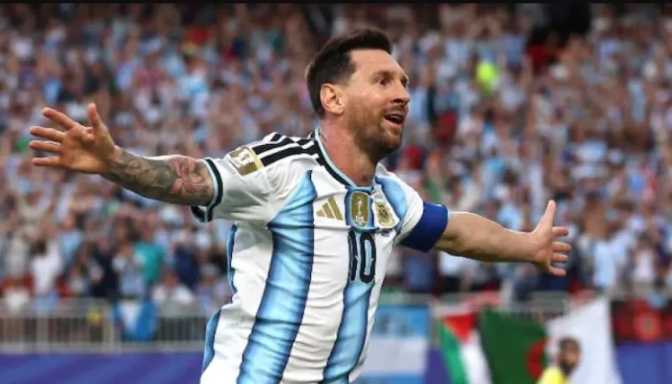“Messi histórico: triplete y récord en el debut de Argentina”