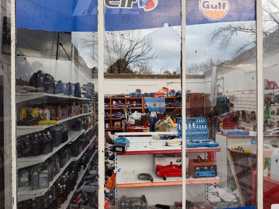 Sin luz, sin ventas y con pérdida: el duro impacto del temporal en los comercios de Concordia