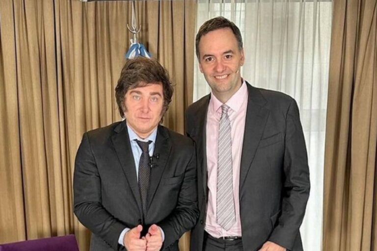 “Caso Adorni: el escándalo que desgastó a Milei y devolvió protagonismo al PRO”