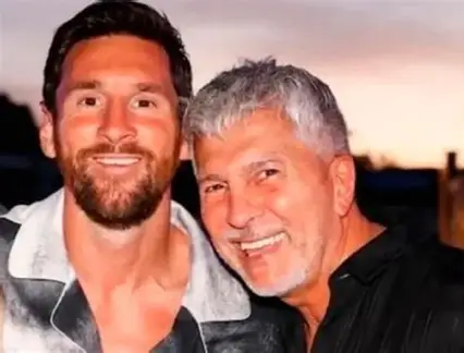 “Dolor en Rosario: murió Jorge Messi, padre y representante de Lionel”
