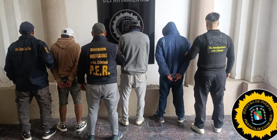 JEFATURA DEPARTAMENTAL LA PAZ DIVISIÓN INVESTIGACIONES E INTELIGENCIA CRIMINAL ALLANAMIENTO CON RESULTADO POSITIVO – SECUESTRO DE CELULAR Y ARMA DE FUEGO