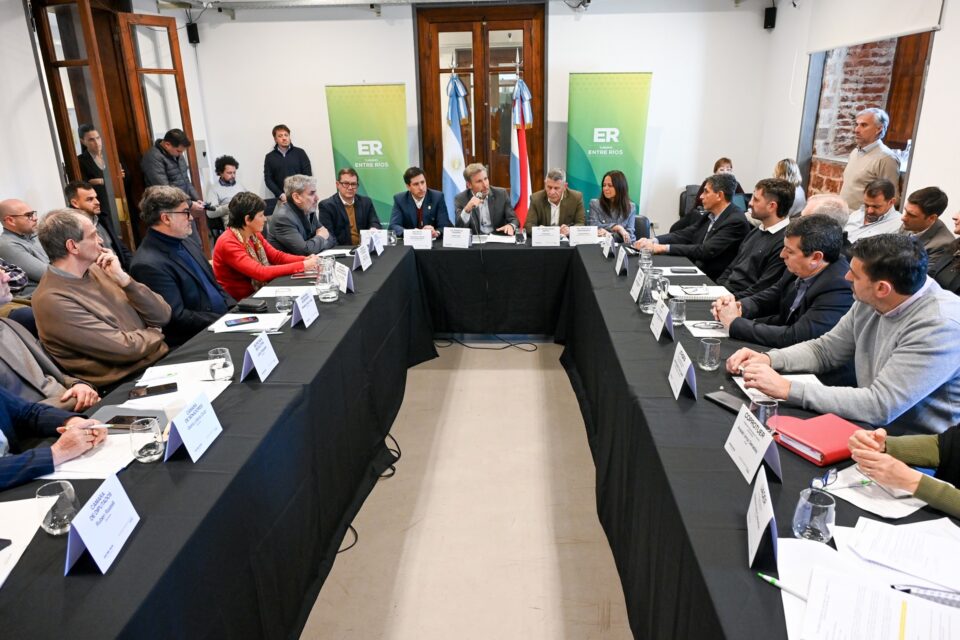 Frigerio anunció un paquete de alivio para el turismo entrerriano