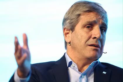 El riesgo país se dispara y enciende alarmas: incertidumbre política, economía débil y mercados en modo electoral