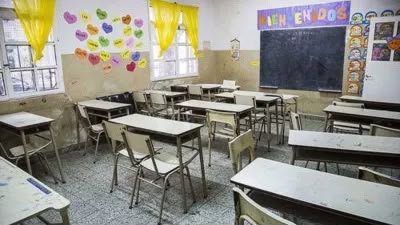 Docentes entrerrianos y universitarios lanzan paros en rechazo a las ofertas salariales