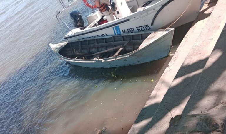Recuperaron una canoa robada y demoraron al presunto autor tras un operativo policial en La Paz