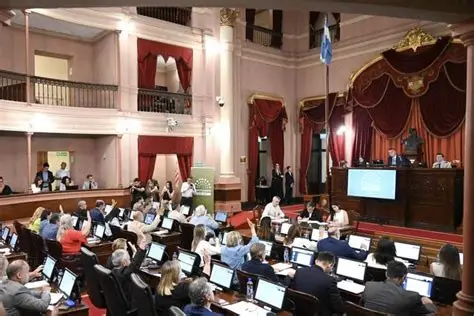 Media sanción a la adhesión de la Provincia a la Ley Nacional de Fonoaudiología