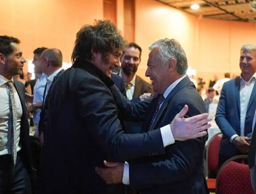 Cornejo en París: Mendoza busca inversiones en minería, energía y agroindustria durante Argentina Week