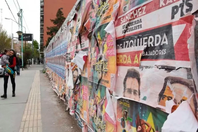 Gualeguaychú pone fin a la contaminación visual de campaña: habrá plazos obligatorios, controles y sanciones para quienes no retiren la propaganda electoral
